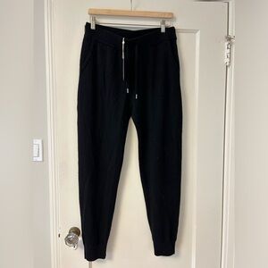 Quince Cashmere Black Joggers Size Medium NWT